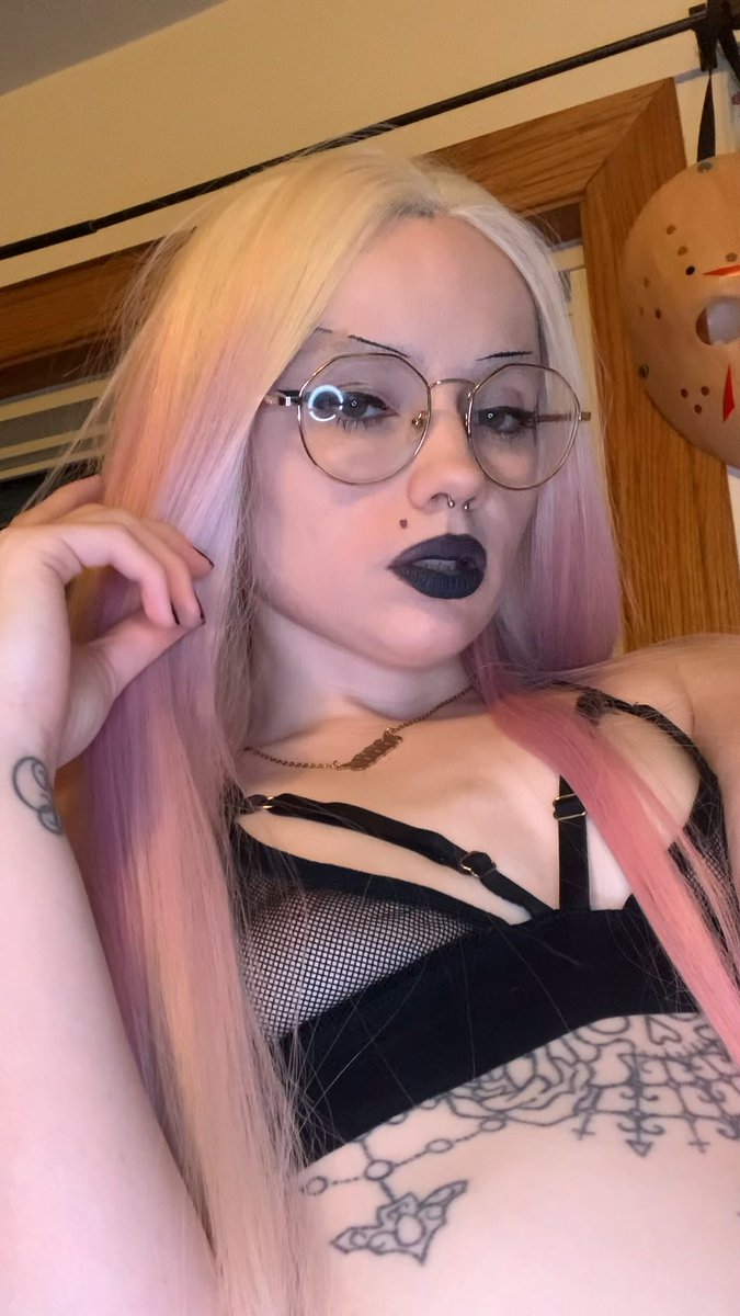 🕷🕸 𝔰𝔭𝔬𝔬𝔨𝔶𝔟𝔞𝔯𝔟𝔦𝔢𝔤𝔯𝔩 🕸🕷 TOP 3% tweet media