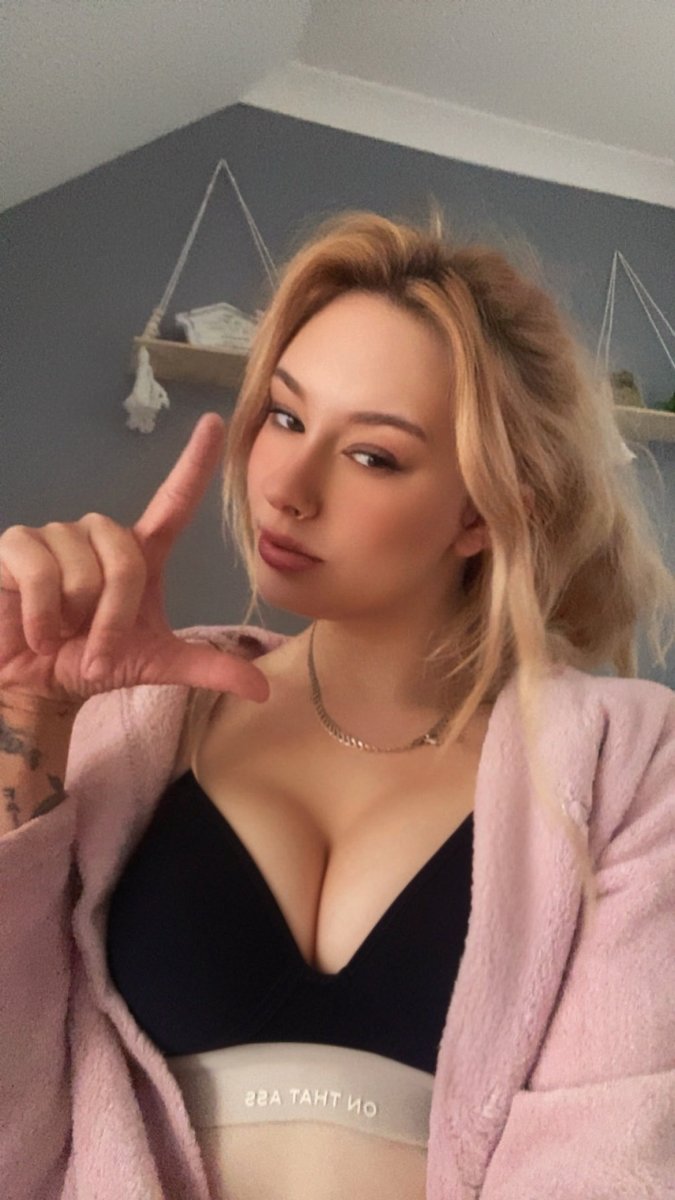 Lady_Noirxxx's tweet photo. Loser bait 🎣 https://t.co/NGcNauZ51X