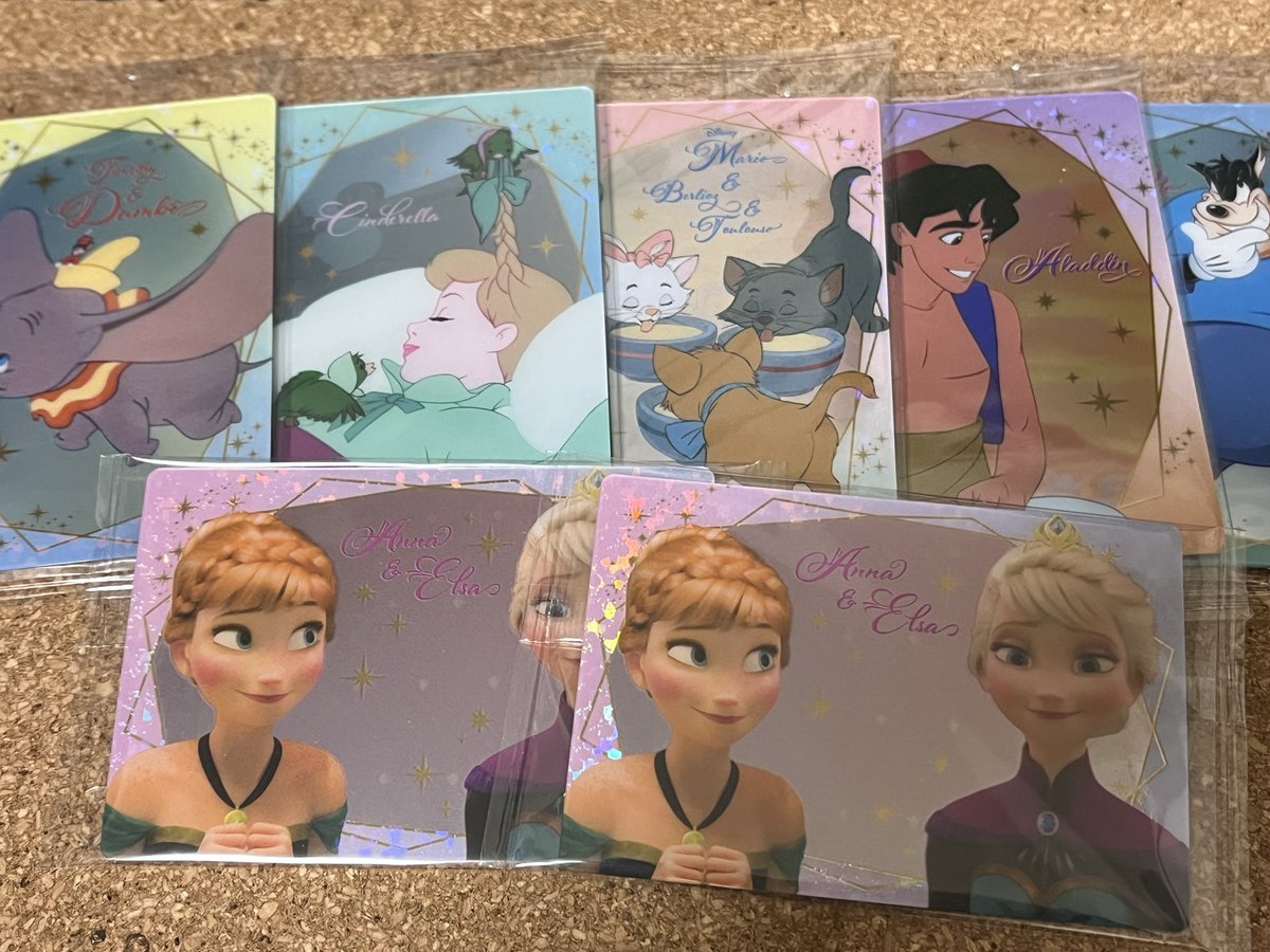 naka_reply's tweet photo. 【交換】
Disney Characters ウエハース2
ディズニー キャラクター ウエハース2

【求】第一弾プルート
【譲】画像の中から複数提供可

※郵送交換可、手渡は20日に舞浜可 https://t.co/IGL508OV3X