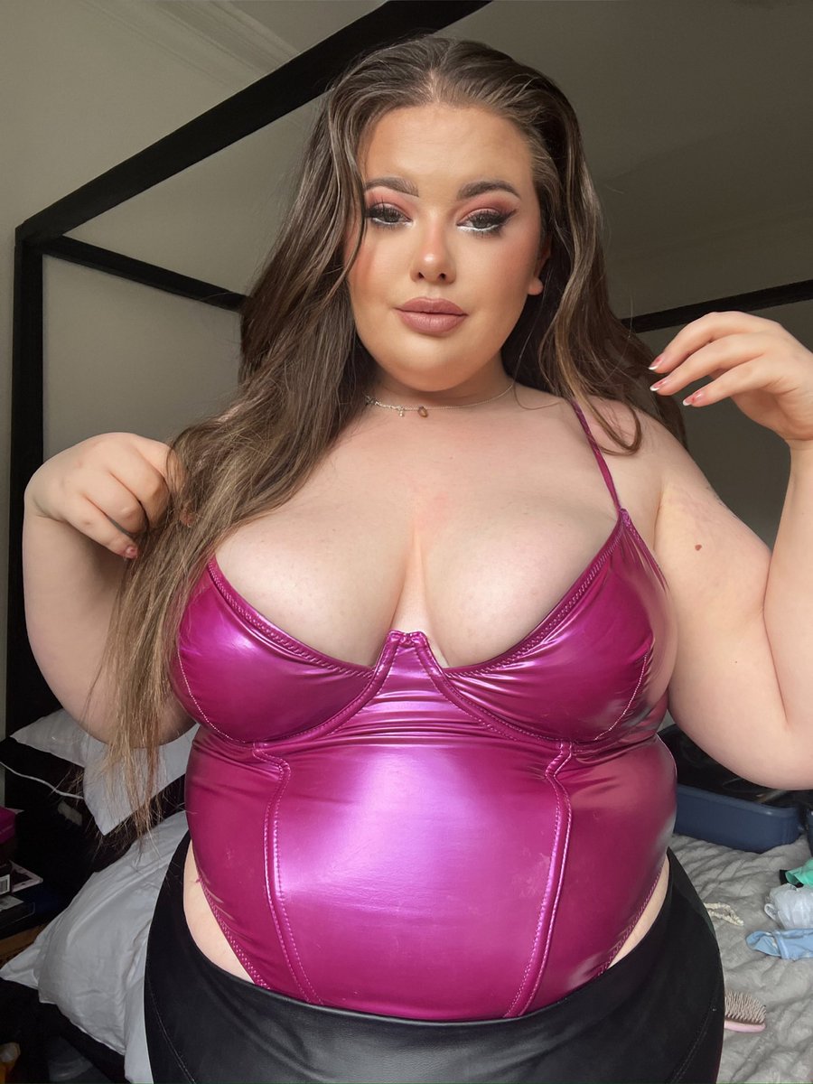 Princess Jenny 💕 tweet media