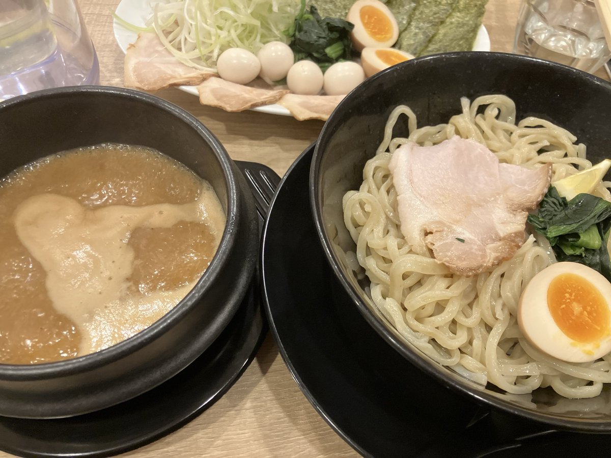 きるとん🦋enfp-t tweet media