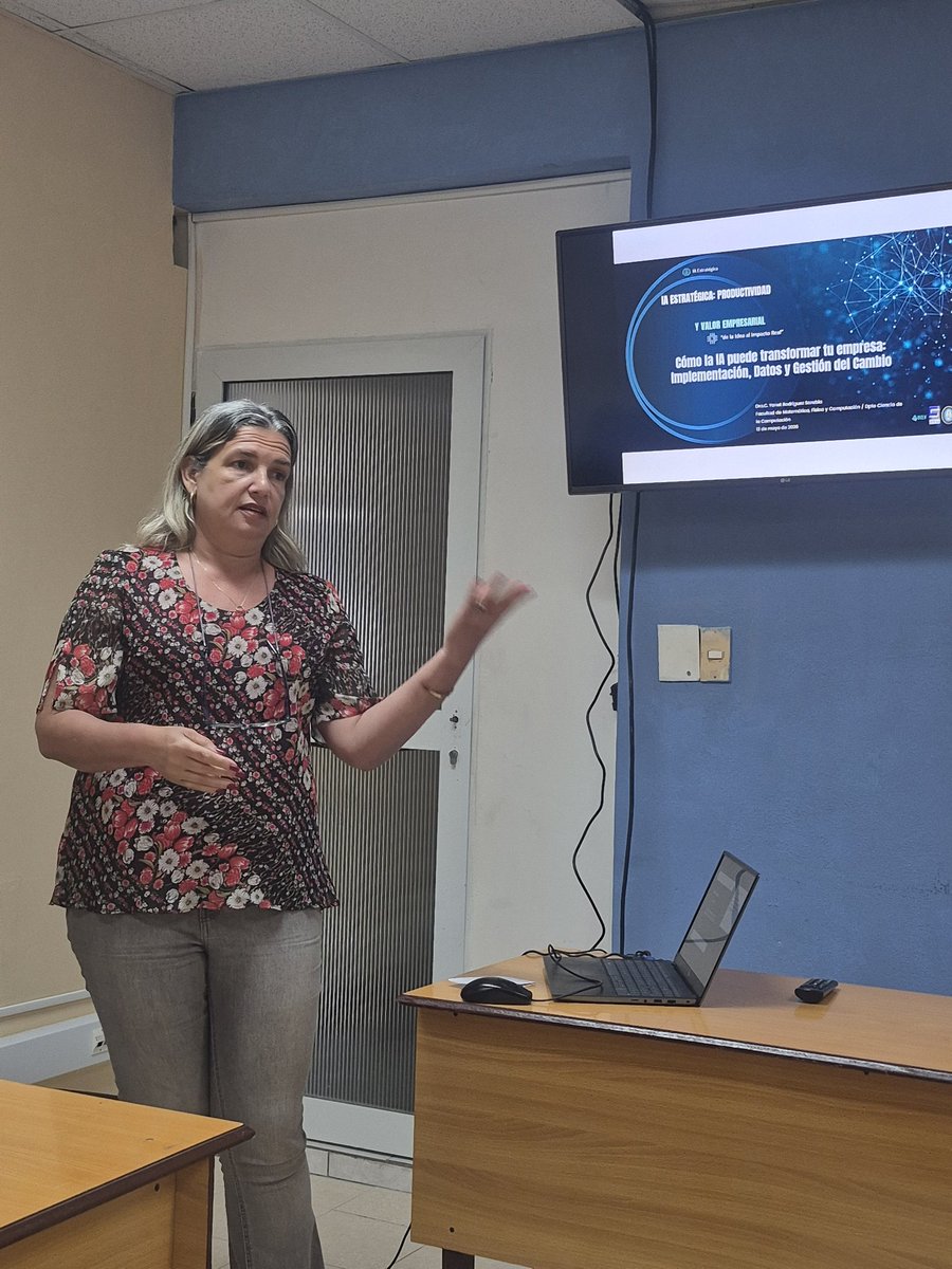 Jacostavc's tweet photo. Hoy en la mañana en el curso IA.
Muy productivo las clases https://t.co/44Gt5tyAxO