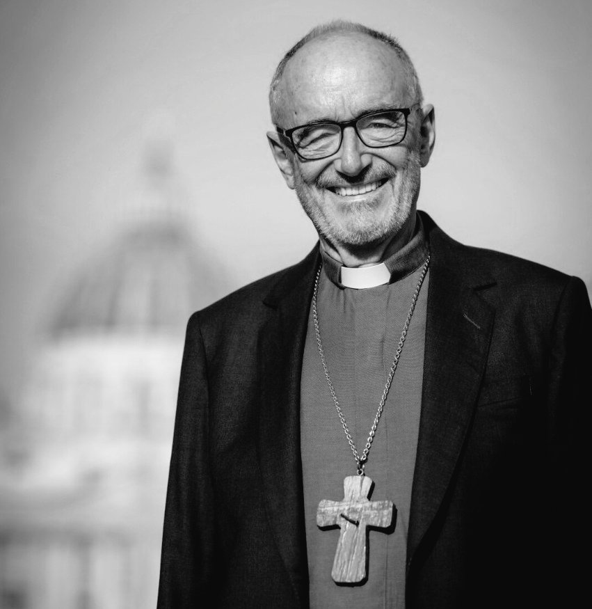 Paginasitaliano's tweet photo. 🎙Intervista | «Non dobbiamo perdere lo sguardo positivo sulle novità.» Il cardinale Michael Czerny (@jesuitczerny), uomo di fiducia di Leone XIV, parla di IA, migrazioni e sviluppo umano.

✍️ @FernandodeHaro

🔗 https://t.co/NCKVEobm8f https://t.co/LPv1z1VVyJ