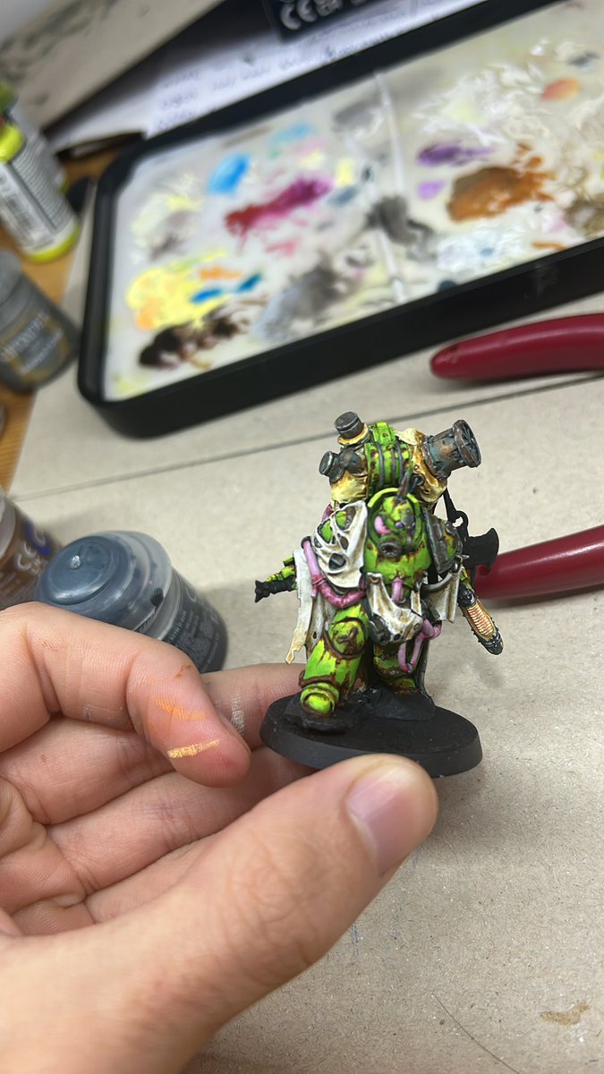 Zeltiki's tweet photo. @Jennestudios Yo soy Adri, hago ilustraciones de todo tipo para pequeños encargos y también pinto miniaturas! Apenas suelo publicar en redes pero aquí dejo algo mío. https://t.co/WUM1XADFtA