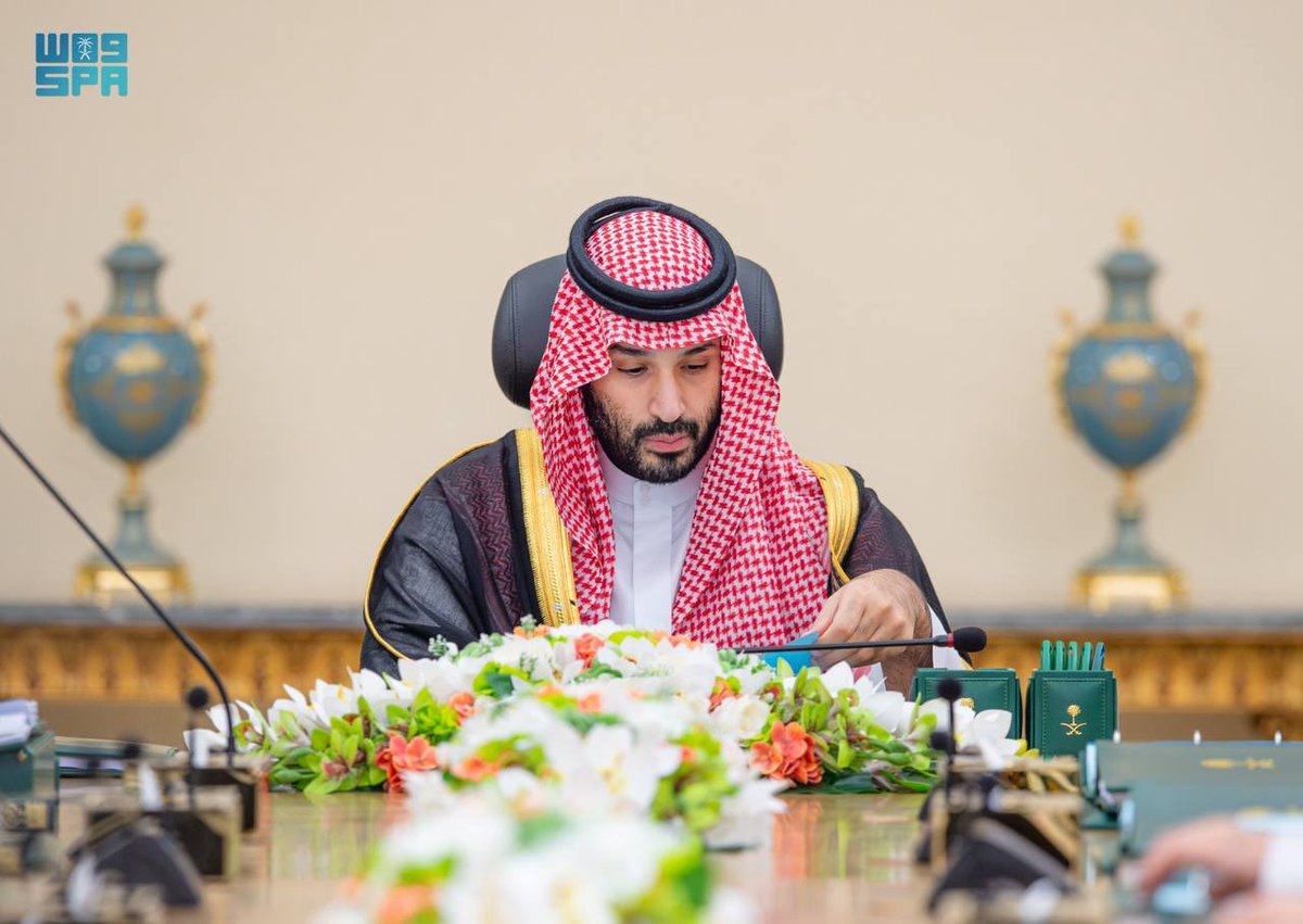 News_Ejazah's tweet photo. سمو ⁧ #ولي_العهد ⁩ يرأس جلسة ⁧ #مجلس_الوزراء ⁩ في جدة. https://t.co/JQXs48gCZW