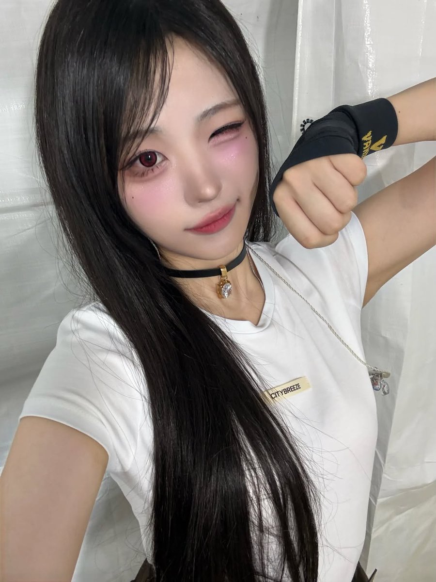 영원 tweet media