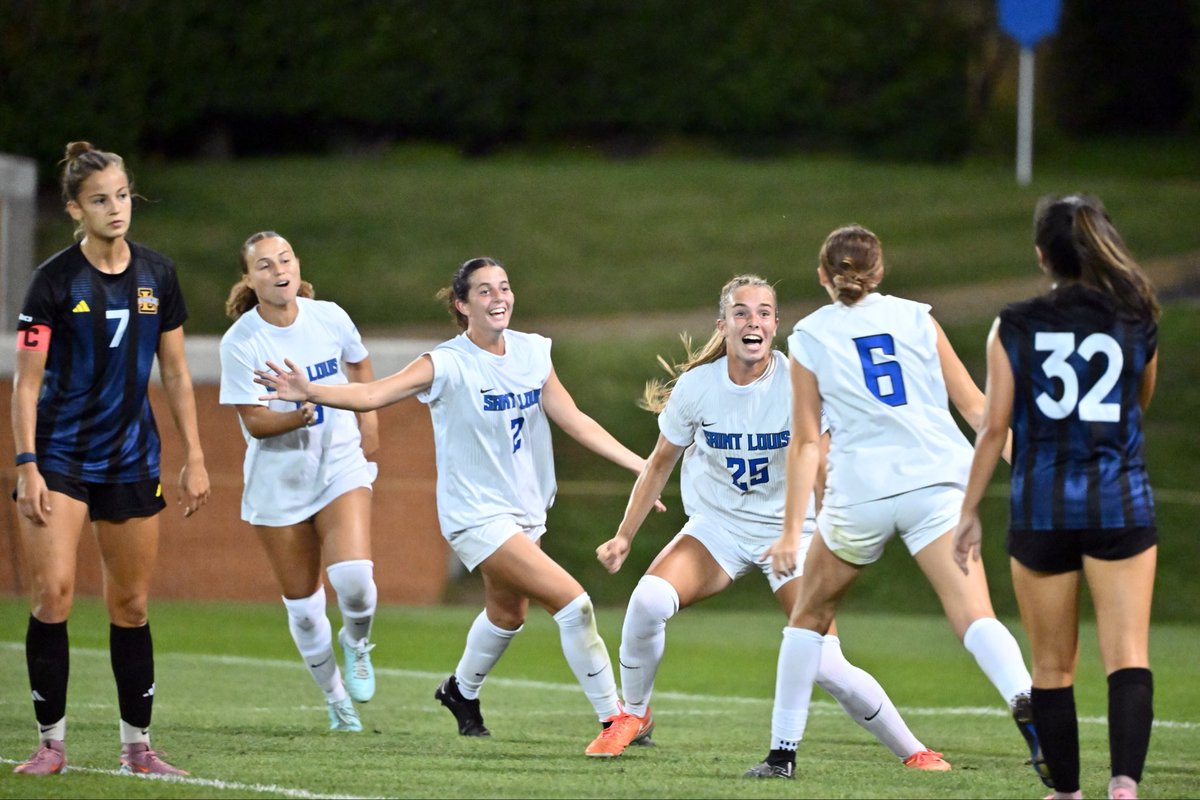 SLUWSoccer's tweet photo. 3 months until the home opener... ⏳

Who's ready for another season of Billiken soccer?
🔵⚪️#RollBills https://t.co/hR5w5NeKKc