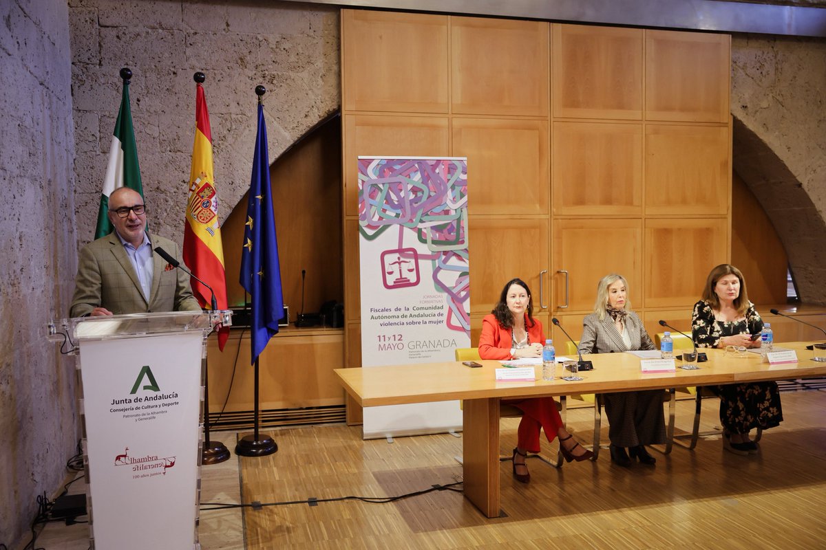 alhambracultura's tweet photo. 💚 El Palacio de Carlos V acoge la clausura de las jornadas formativas de fiscales en la especialización de violencia de género sobre las mujeres’
#alhambrainforma https://t.co/8UAfIMwIDG