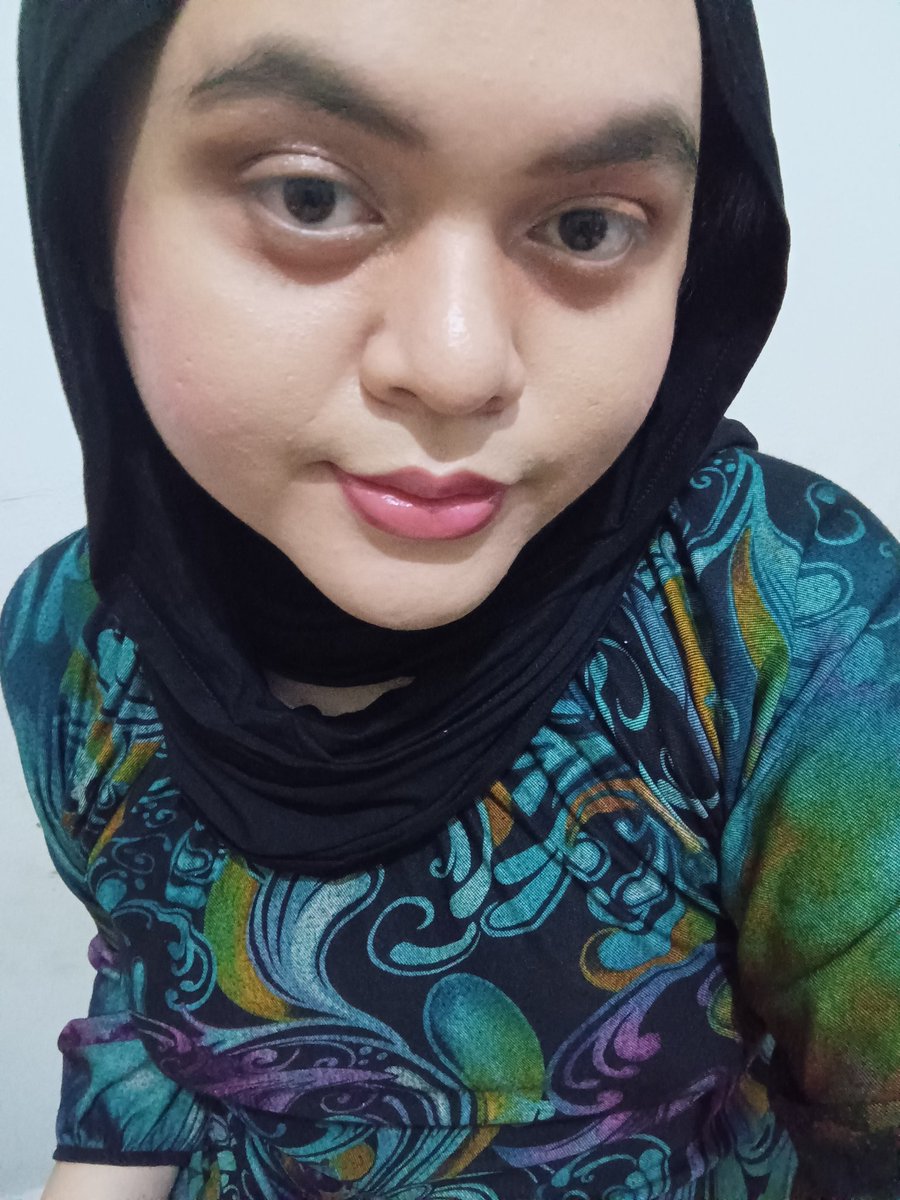 Putri 🏳️⚧️ tweet media