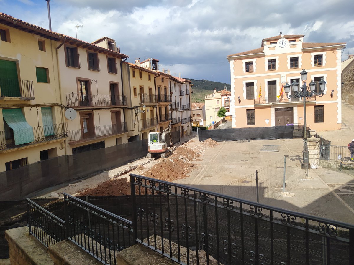 CMontalbinas's tweet photo. CRÓNICAS MONTALBINAS: COMIIENZAN LAS OBRAS DE RESTAURACION DEL "CAÑO DE ... https://t.co/rAc0iGG9JJ https://t.co/lT1ZKg1gG4