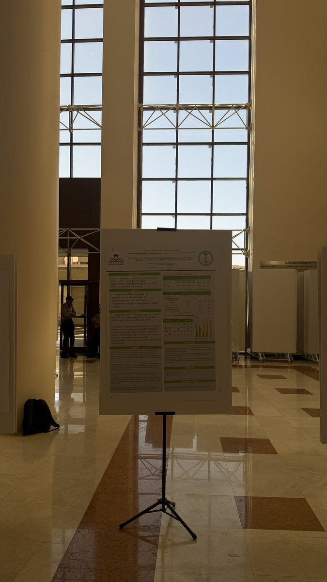 Azizone_'s tweet photo. سعيد بالمشاركة في #Annual_Research_Day
وحصول ورقتنا البحثية على top 3 كأفضل ملصق بحث 🥉

#MED_KKU https://t.co/yvjfvYPuBn