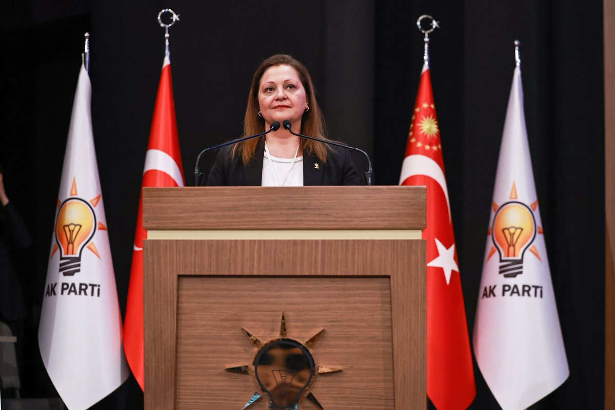 BURCU KÖKSAL tweet media