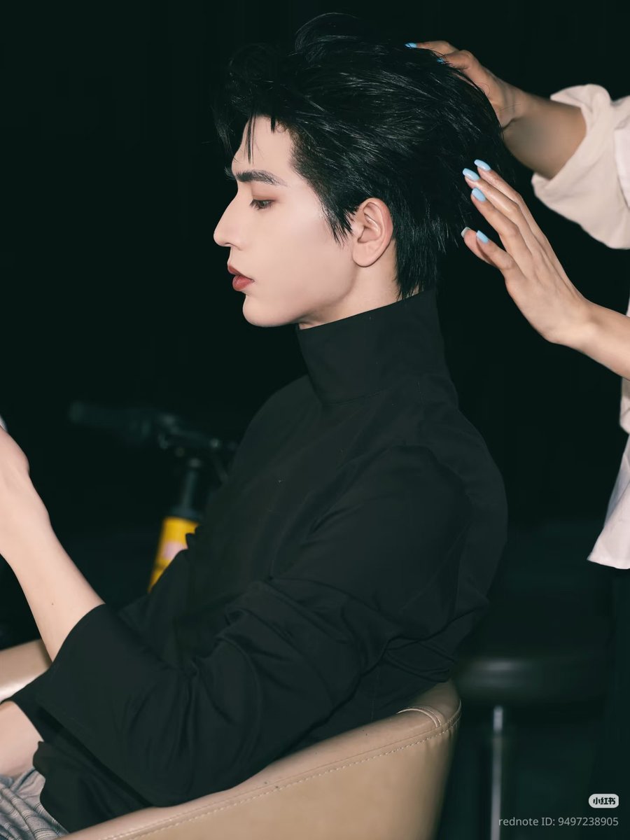 zhanglinghebr_'s tweet photo. 📸| 12.05.26 🚀 - Atualização do estúdio de #ZhangLinghe com novas fotos no Xhs.💙

3/3

#张凌赫 #zhanglinghe #linghe #จางหลิงเฮ่อ https://t.co/XnLQDKcRkC