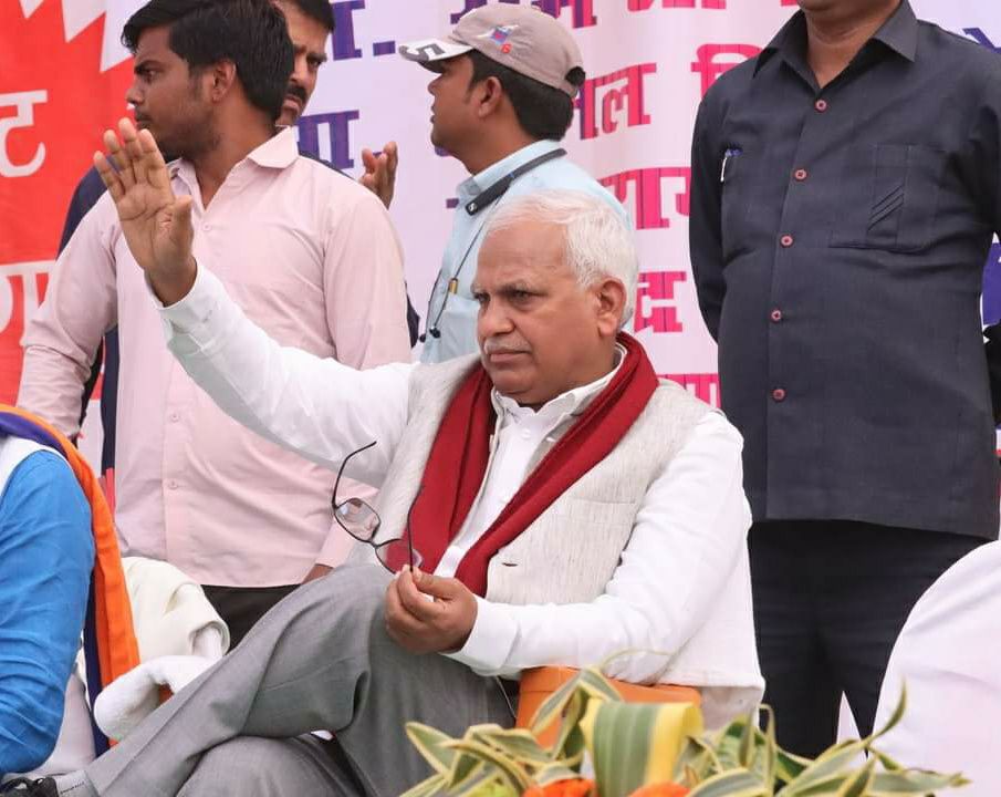 japmediacell_'s tweet photo. लखनऊ के एक जाने माने वरिष्ठ पत्रकार का कहना है कि...
बाबू सिंह कुशवाहा आज की तारीख में यूपी के ~7% वोट के संरक्षक है,
बाबू सिंह कुशवाहा के कहने पर ये 7% वोट एकतरफा मूवमेंट करने वाला है।

#BabuSinghKushwaha #JanAdhikarParty #mission2027 #JapMediaCell https://t.co/O5rJCCdMoB
