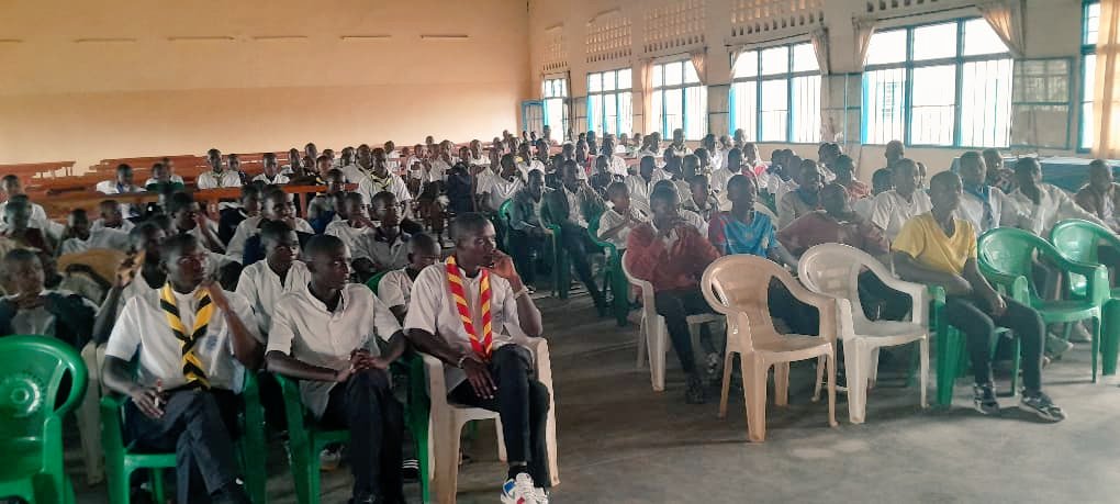 YIM_BURUNDII's tweet photo. 🚀 Exciting news!

We officially launched a new YIM Club at Lycée Muramvya this past Sunday, May 10th. We are so inspired by the students' energy and ready to see them lead and grow! 🇧🇮✨

​#YIMBurundi
#Muramvya
#YouthLead
#SWAG2026 https://t.co/COwLow8hrp