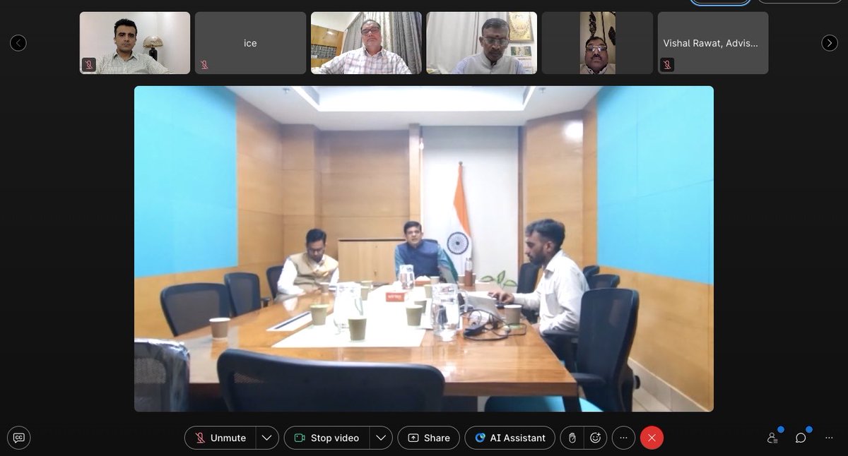 ChamberIndia's tweet photo. @ChamberIndia participated in the VC organised by @DPIITGoI focused on strengthening engagement with business and trade associations for wider industry awareness and outreach regarding India’s global trade agreements, industrial policies, and key government initiatives.
 
@CimGOI |