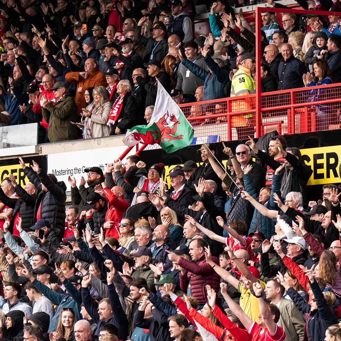 Wrexham_AFC's tweet photo. We are pleased to announce that Season-Ticket Holders can renew their tickets from 10am on Wednesday (May 13), with prices frozen at last year’s standard price for all early renewals.

🔴⚪ #WxmAFC
