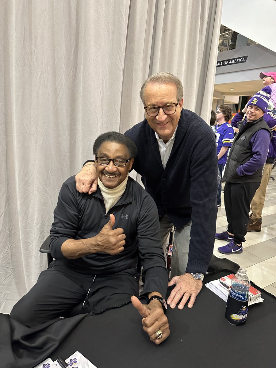 Chuck Foreman tweet media