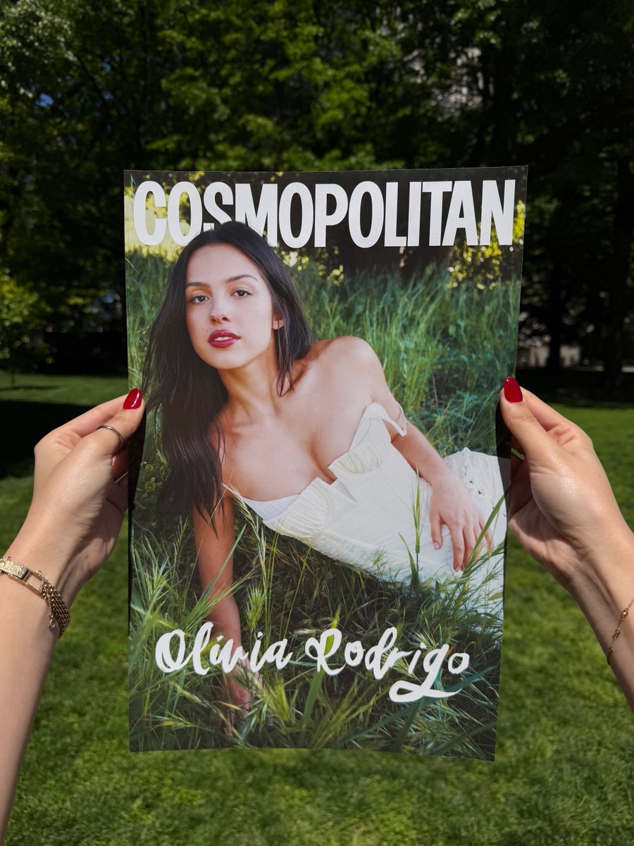 Cosmopolitan tweet media