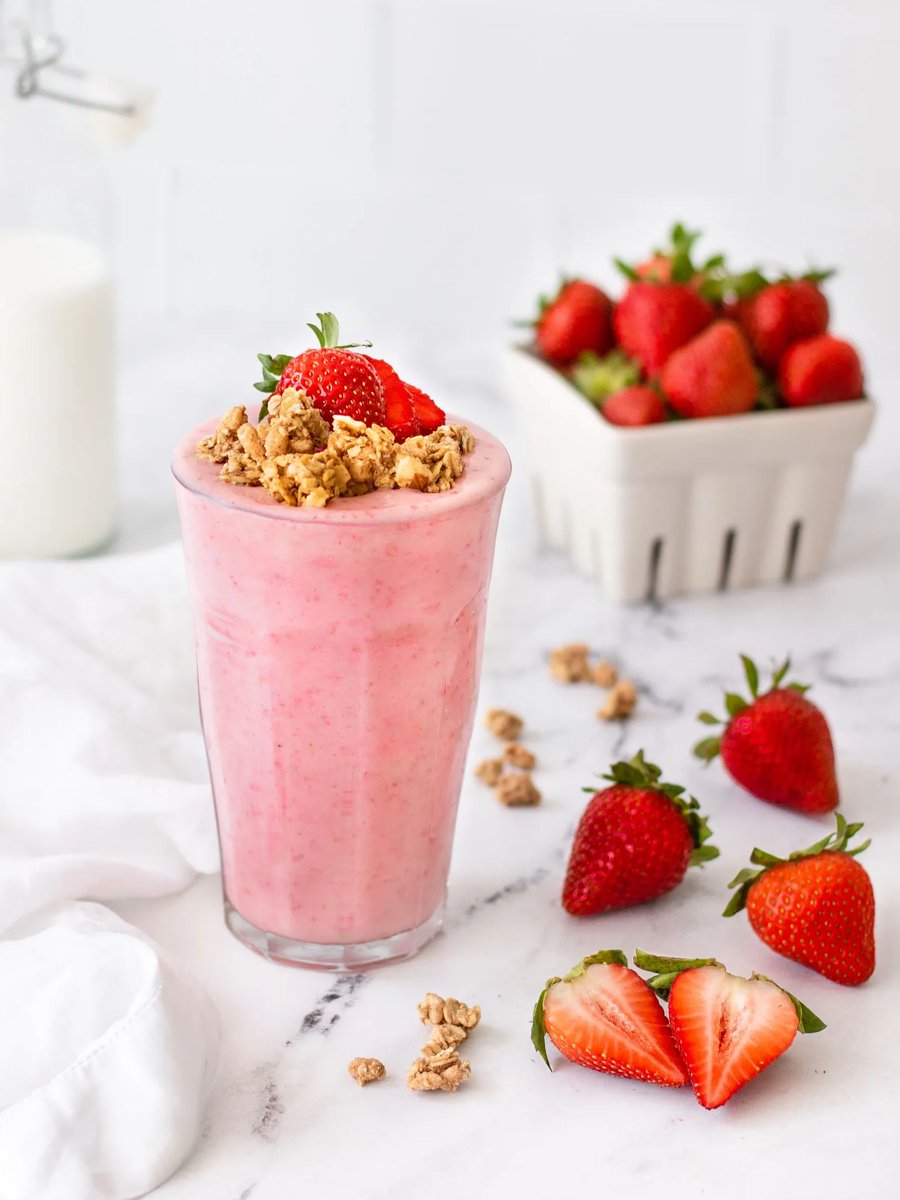 CA Strawberries tweet media