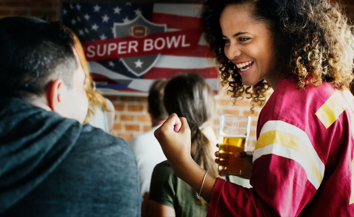 PinnacleSport7's tweet photo. Football is more than a sport — it’s a global cultural force that connects fans, cities, traditions, and high-stakes moments across the world.
 https://t.co/l3uQqEGX0x
#FootballCulture #GlobalFootball #Piwi247 #SportsBetting #FootballFans #WorldFootball #MatchDay #SportsInsights https://t.co/ZsleCuvl2Q