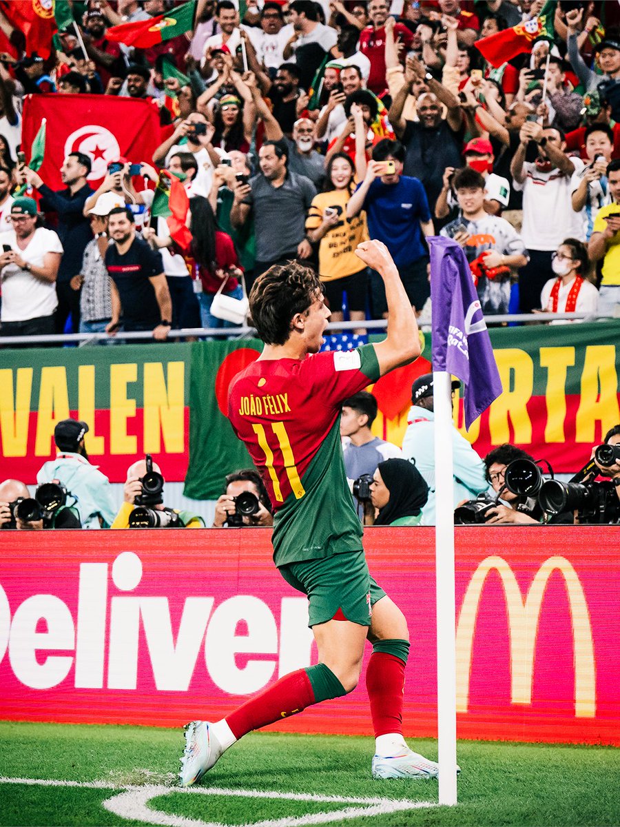 fifaworldcup_pt's tweet photo. João Félix 🎩

#CopadoMundoFIFA https://t.co/AjOSzOogW8
