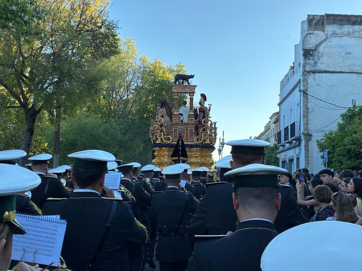 Banda de Cornetas y Tambores Esencia tweet media