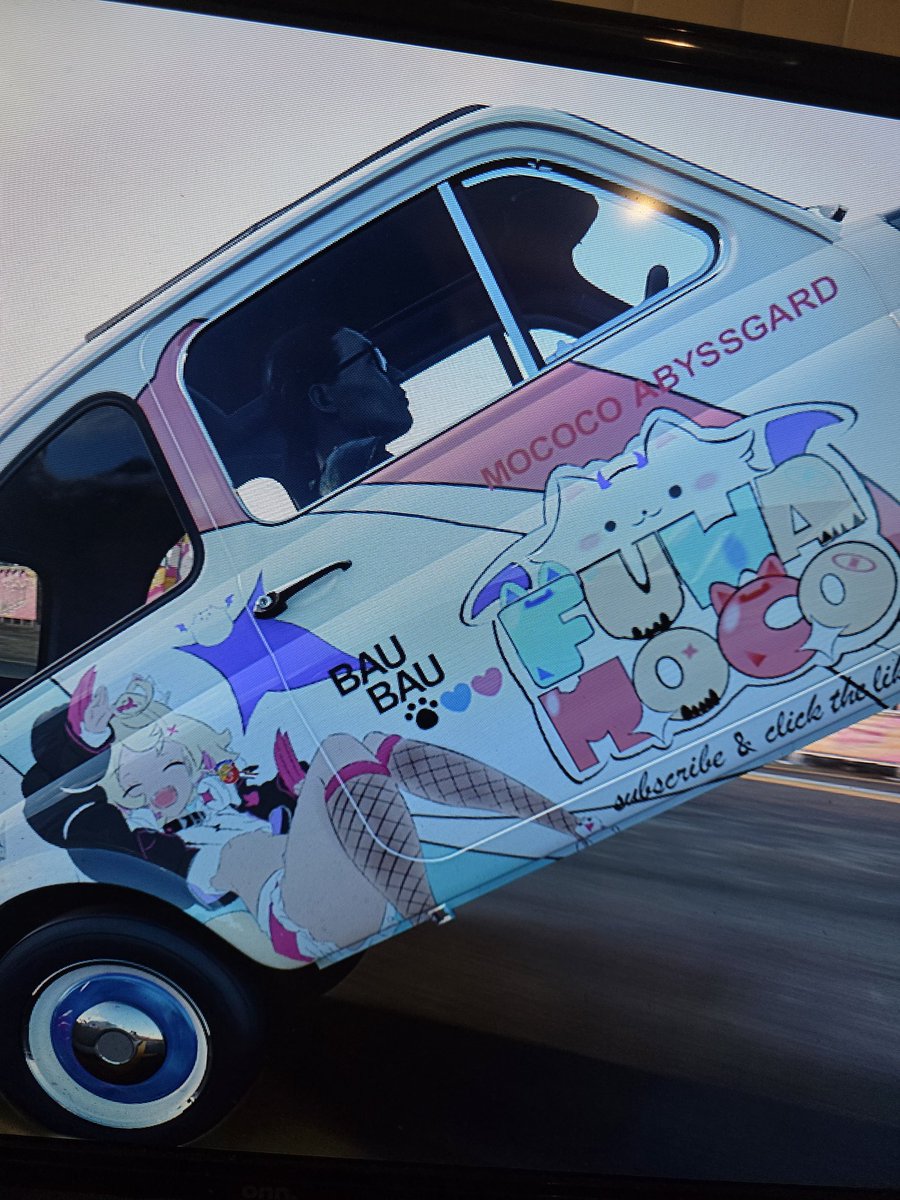 DragonPlT's tweet photo. #FUWAMOCO was playing Fortza h5 and got the puppies on two wheels lol get well soon you two https://t.co/BpcU8XptsO