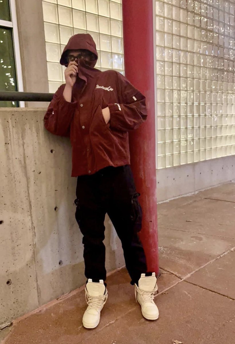 wayne tweet media