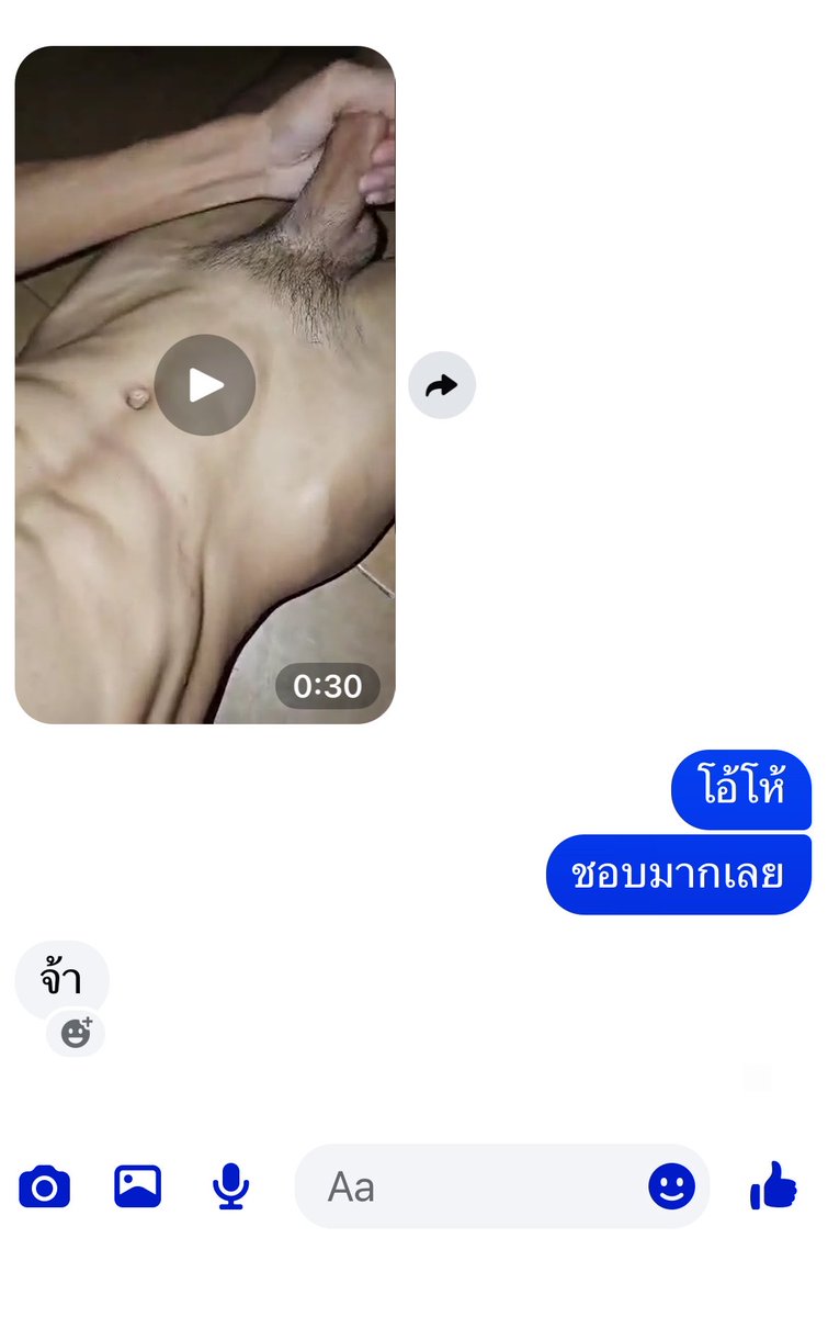 ผึ้ง ชอบสีแดง❤️ และสีชมพู🩷 tweet media