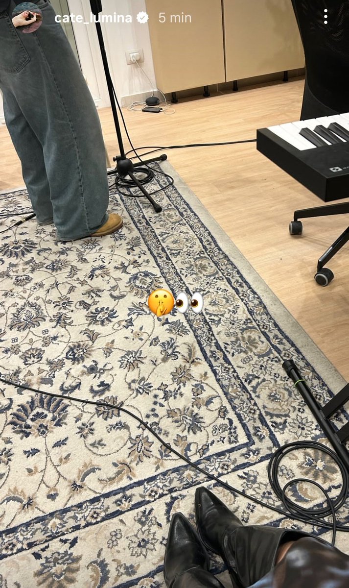 fr4_nc3sc4's tweet photo. ma i due cuccioli ci stanno davvero per droppare il feat/cameo/qualcosa https://t.co/MHEhO5nku6