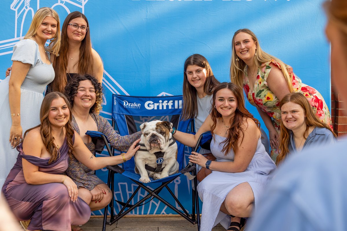 Drake University tweet media