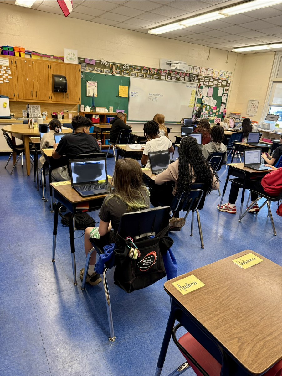 WhufsdRams's tweet photo. Pencils down? Laptops open? Either way — WHe're learning. 🖤💛
At @WHGWashington, the classroom never stops. From hands-on math to focused assessment work, our students show up and rise every single day.
Testing season doesn't define us. Learning does.
#WHeRiseTogether https://t.co/L3lToluxZk