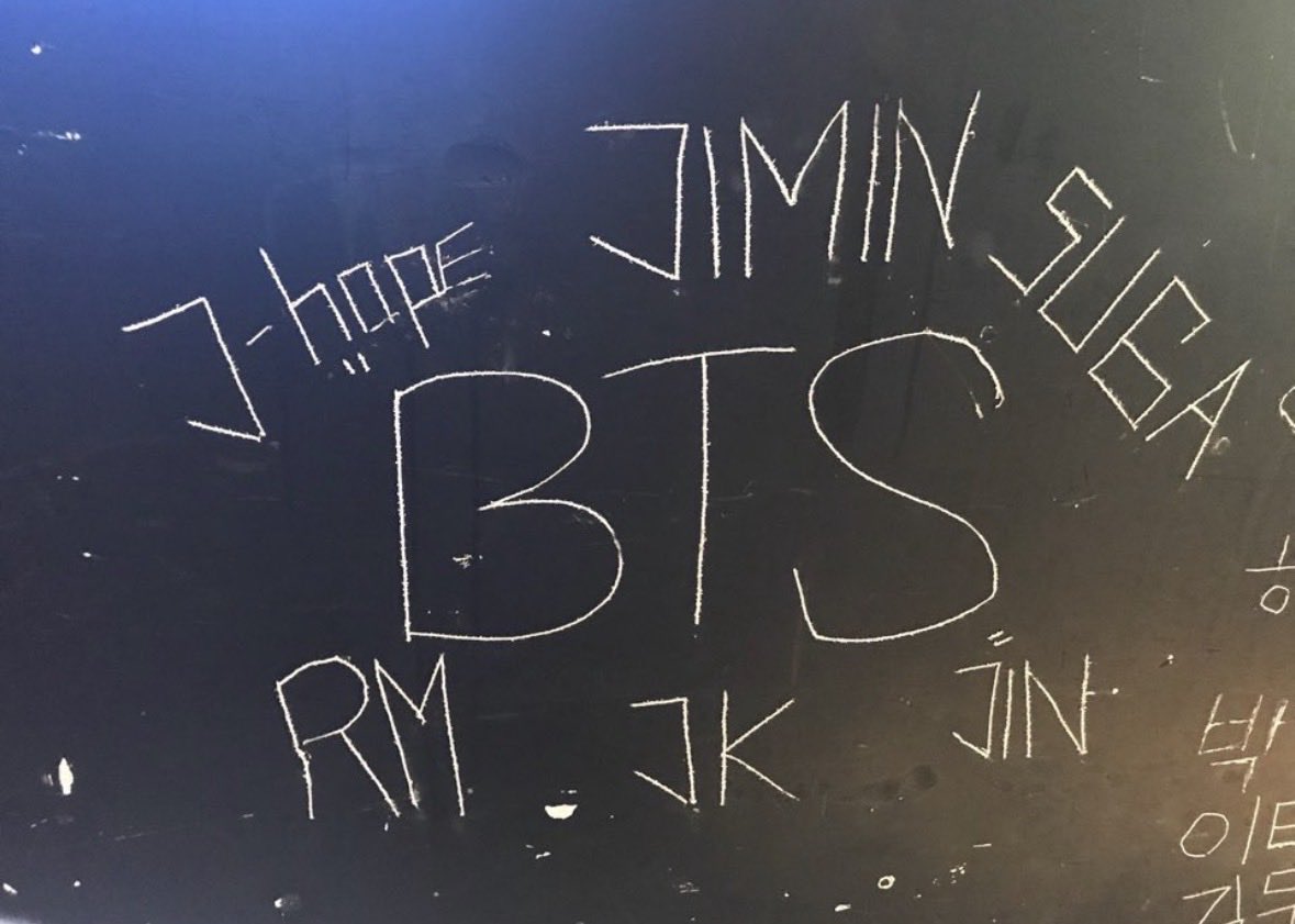 Everyone’s Jealous of Jimin 💯 tweet media