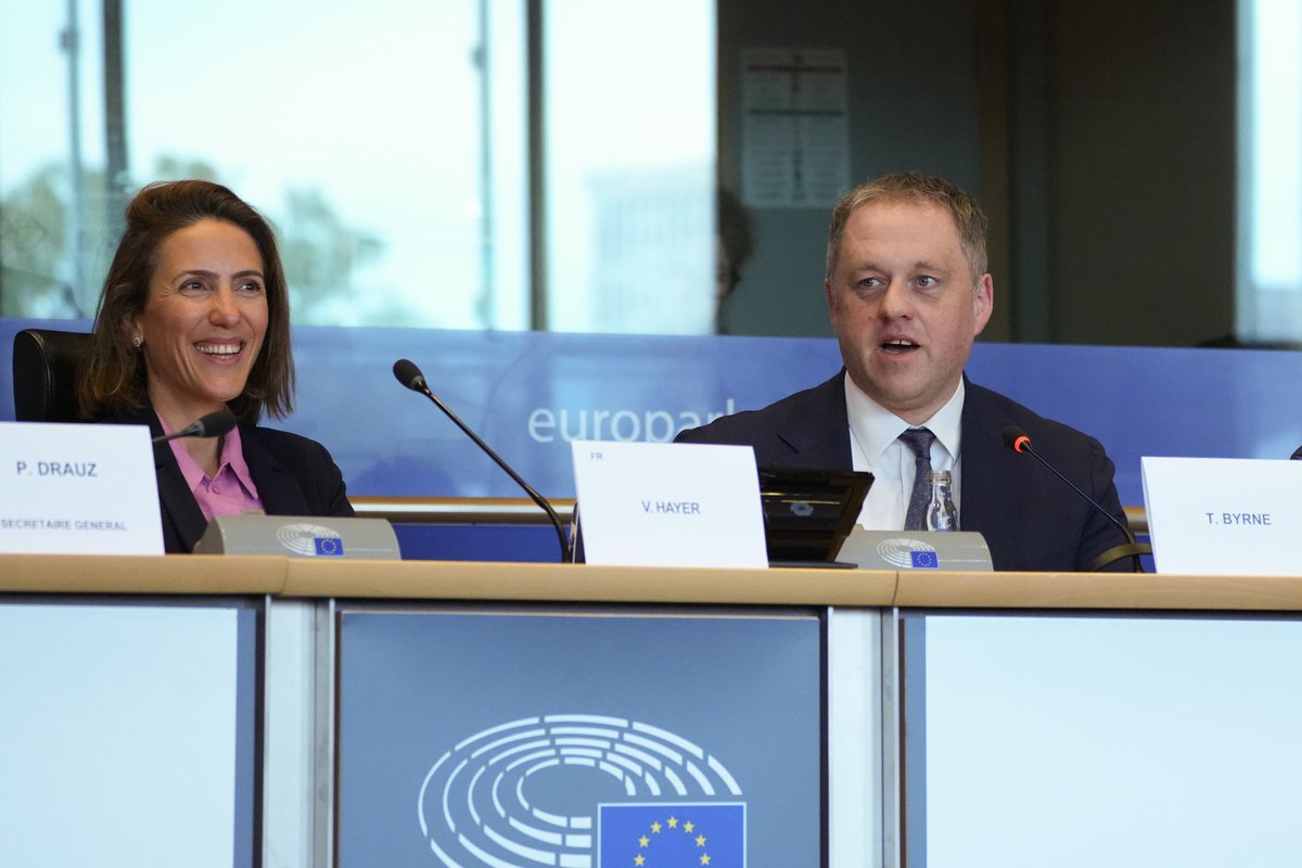 Renew Europe tweet media