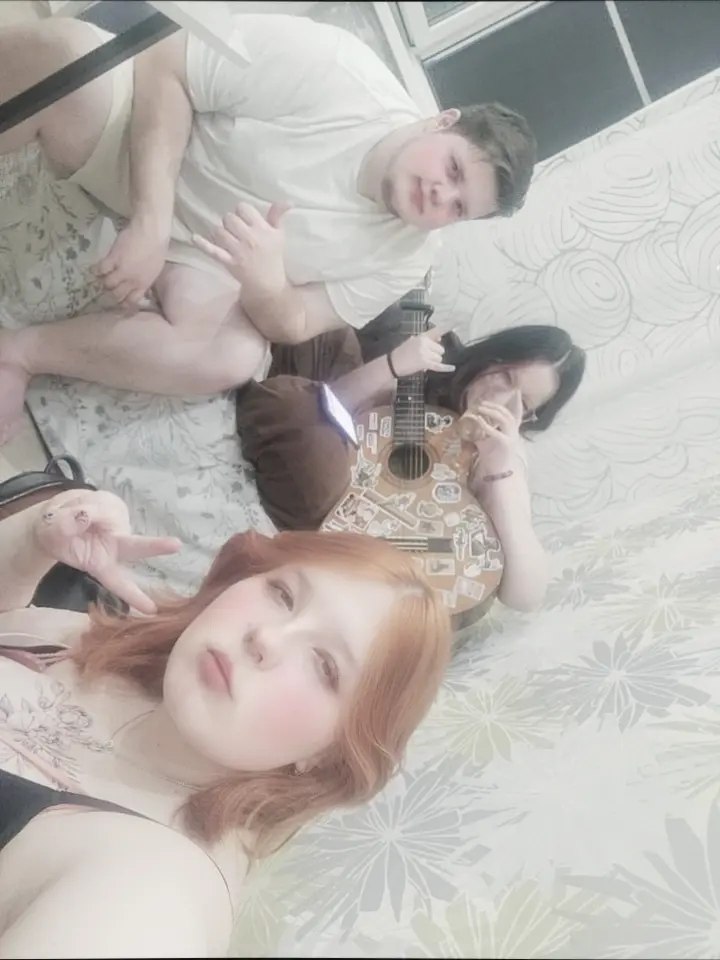 глазированный сырок🐢🍀 tweet media