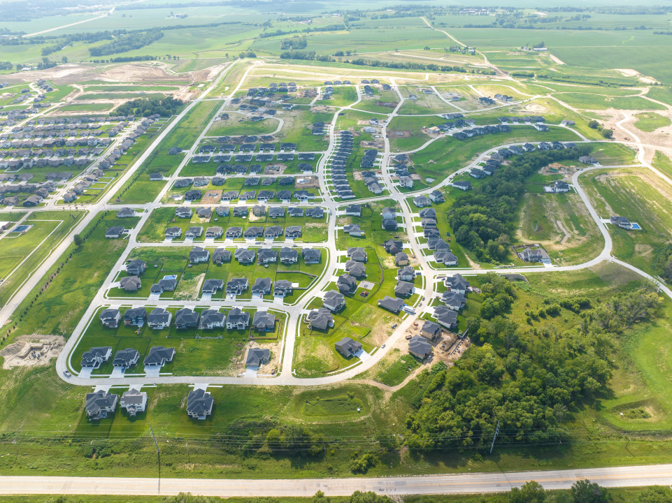 DreamscapeOmaha's tweet photo. While we can build your custom home anywhere, we do have lots available in our featured subdivisions including Aspen Creek North Phase 2, Calarosa, Calarosa II, Coventry Wood, Founders Ridge, Garden Oaks, Harvest Creek, Magnolia Trails &amp; Summer Hill Farm. https://t.co/IlvDuW27ti https://t.co/7hlMdVHVMd