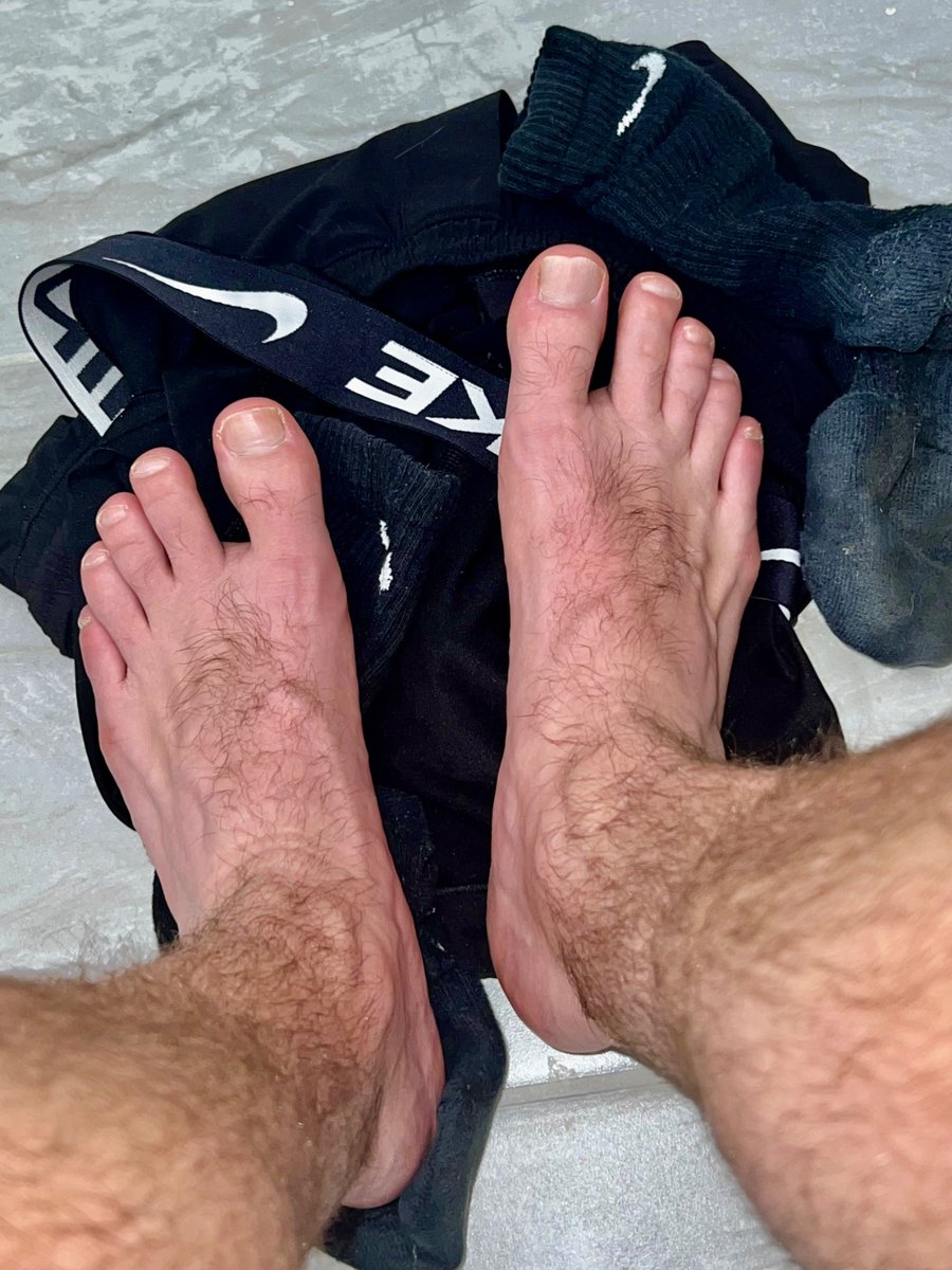 footbrokyle's tweet photo. Pig pile https://t.co/huHX87bDnT