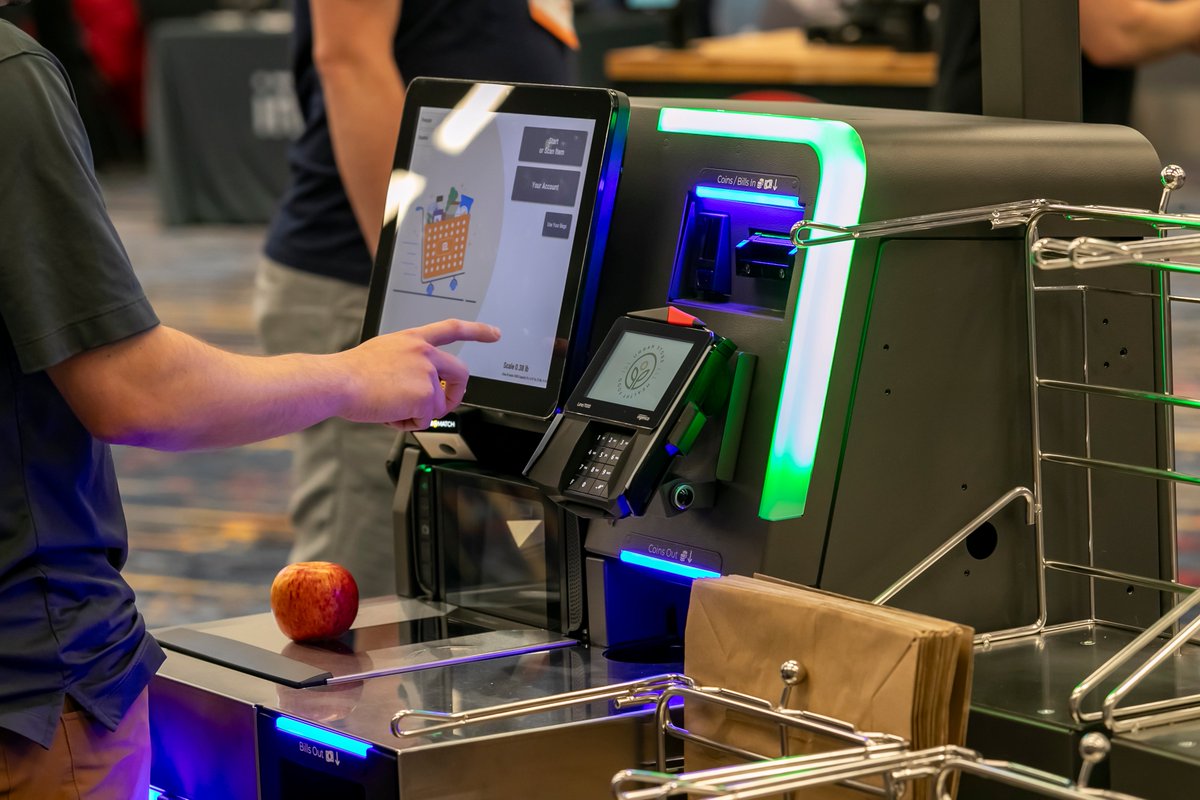 ecrsoftware's tweet photo. Self‑checkout only works when it serves both shoppers and retailers. ECRS® QuickCheck® is built for that balance. Faster trips with fewer keystrokes for shoppers, plus real‑time visibility and built‑in shrink controls for retailers.
 
Learn more >> https://t.co/zHkThvFG2h https://t.co/RPq622Fs93