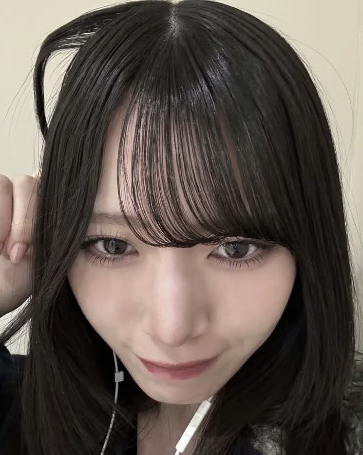 iu_rym's tweet photo. ライブ見てくれたかな？♡
頑張ったよ~♡

#なりきり #イメプ https://t.co/wcmS4RvHvA