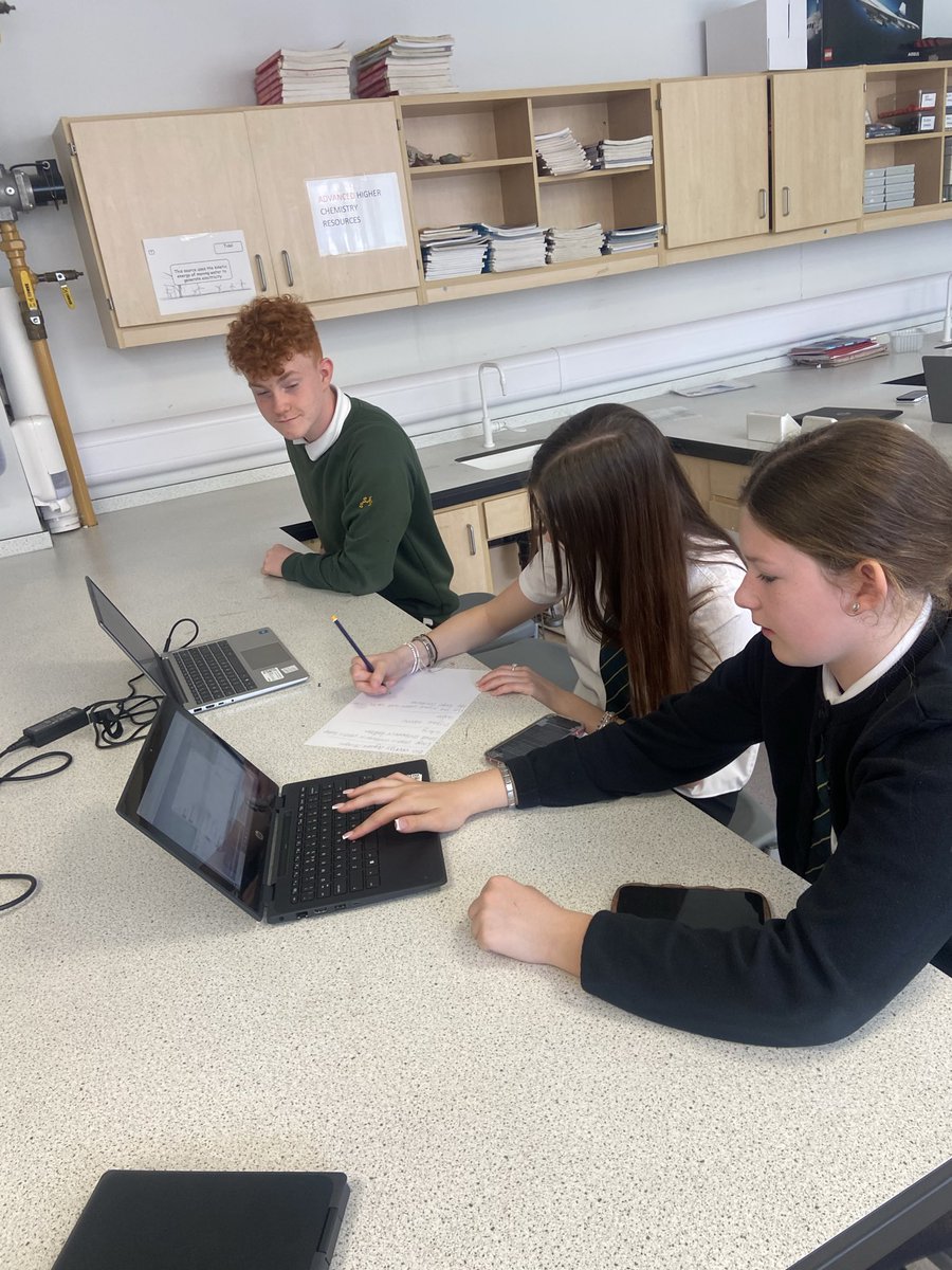 SSHSScience tweet media