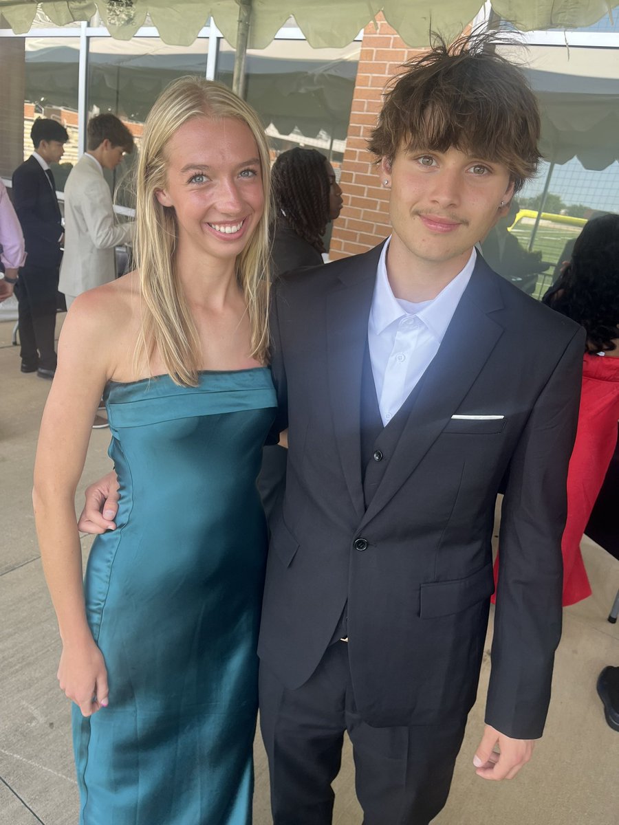 AlvinHSTrack's tweet photo. Congratulations to all of our athletes for being nominated at the Alvin ISD AIMS Awards. Hayden Perkins &amp; E’Myri Williform for Track/ Zackery Mendoza &amp; Reagan Strban for cross country. A huge congratulations to Boys Track for being nominated for Male sports team of the year. https://t.co/72AWQiBK7p