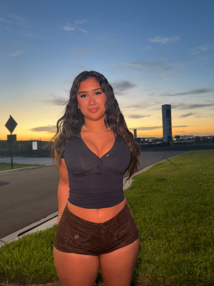Valentina Love (@Valentina_luvv3) / Posts / X