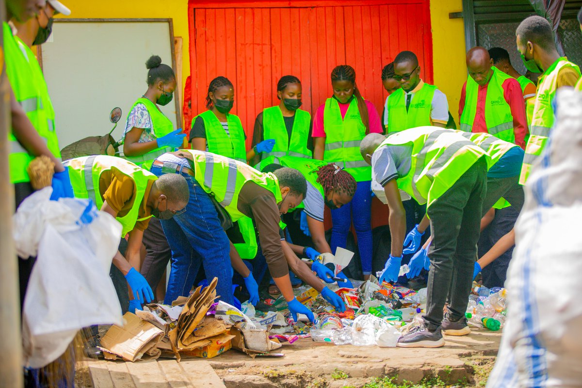 GayoUganda's tweet photo. @MbararaUST, you gave this campaign an incredible ending. 

Our final #CommunityCleanup &amp; #WasteAudit under the #CampusToCommunity initiative was successfully hosted by the @GAYOUgECCC  of #MUST. https://t.co/tMBGMxN6wf