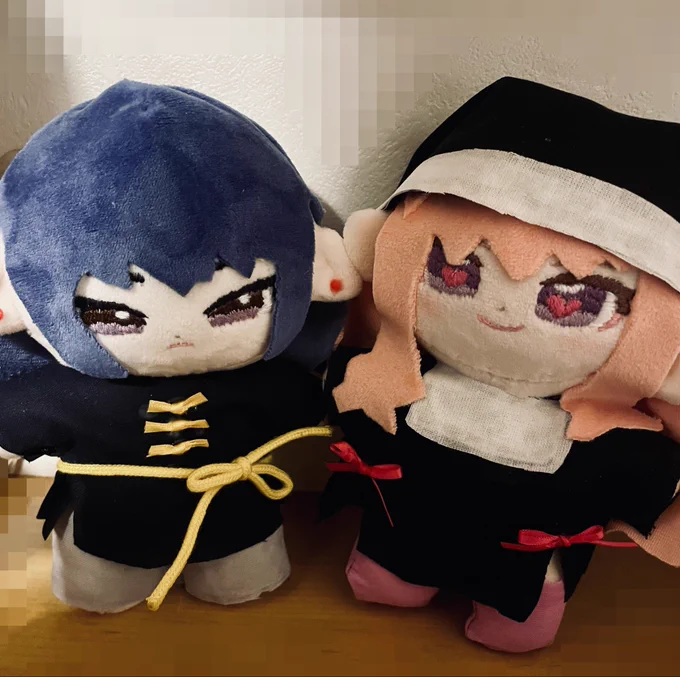 凄いッッ一次創作キャラたちが原作(?)通りの衣装を着ている…嬉しい