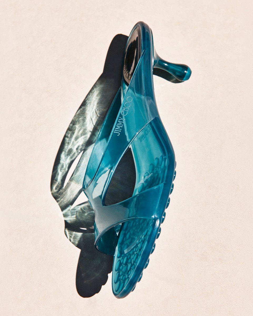 jimmychoo's tweet photo. The Jelly Drop, a mouth-watering evolution of signature silhouette.

#JimmyChoo

https://t.co/OpGkz2IBSZ https://t.co/wVPp658Cgs
