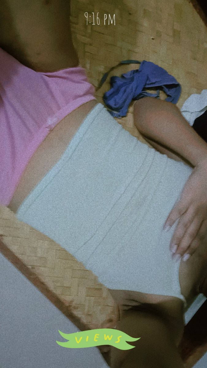 Nandini_sissy's tweet photo. 9:45 PM... too hot to sleep, too restless to behave 😈🌙
Just a little midnight tease while the world’s quiet... who’s still up and staring? 🔥
#NightVibes #MidnightTease #LateNightMood #HotNight #SpicySelfie #GoodNightGlow #SeductiveVibes #BodyTease #AfterDark #fyp #explorepage https://t.co/0AvHMQMZiZ