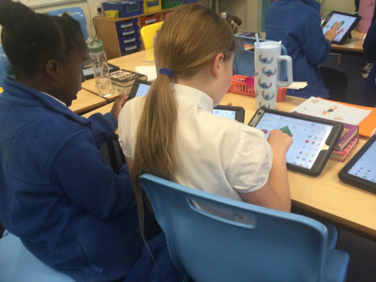 MissDDabb's tweet photo. This term we have been exploring computing through CAD 💻🦦 https://t.co/3xFOWmU0Dm