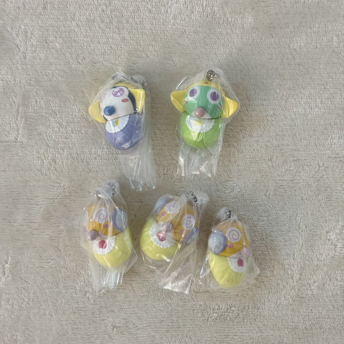 rikacuteland's tweet photo. 7. พวงกุญแจ เคโรโระเบบี้ มีใบปิด ไม่มีไข่

น้องละ 100

#ตลาดนัดเคโรโระ #ตลาดนัดKeroro https://t.co/NegDUl8xcm