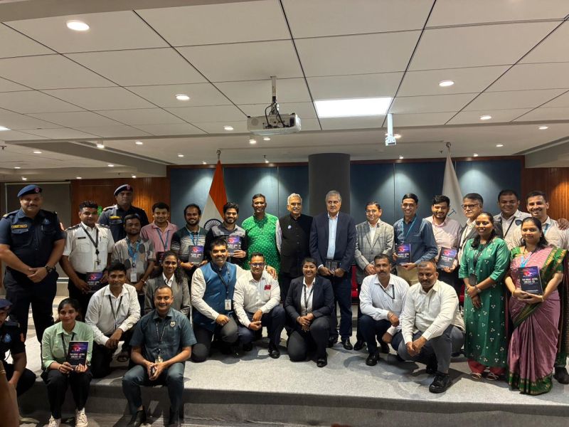 SamirKumarJha4's tweet photo. "𝐀 𝐋𝐢𝐠𝐡𝐭 𝐄𝐱𝐭𝐢𝐧𝐠𝐮𝐢𝐬𝐡𝐞𝐝 𝐓𝐨𝐨 𝐒𝐨𝐨𝐧: 𝐃𝐫. 𝐑𝐚𝐝𝐡𝐚𝐤𝐫𝐢𝐬𝐡𝐧𝐚𝐧 𝐏𝐢𝐥𝐥𝐚𝐢, 𝐂𝐡𝐚𝐧𝐚𝐤𝐲𝐚'𝐬 𝐌𝐨𝐝𝐞𝐫𝐧 𝐕𝐨𝐢𝐜𝐞, 𝐏𝐚𝐬𝐬𝐞𝐬 𝐚𝐭 𝟓𝟎"

Still processing the sudden loss of Dr. Radhakrishnan Pillai. A brilliant mind. A compassionate soul. A keeper of Chanakya's eternal truths.
Latest Met him at Shri D. Sivanandhan's book launch was a privilege. I didn't fully appreciate until now. Some encounters plant seeds that bloom long after.
50 is not an age to leave us. Yet he has, leaving behind a treasury of wisdom that will light our way forward.
Rest in peace, Guruji. Your legacy is immortal.
Om Shanti 🙏

@rchanakyapillai 
@CrastoWalter